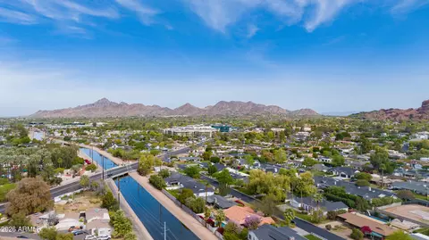 View/Area - 4440 E Campbell Ave, Phoenix, AZ 85018 photo 4 of 6