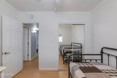 Bedroom - 4440 E Campbell Ave, Phoenix, AZ 85018 photo 4 of 6