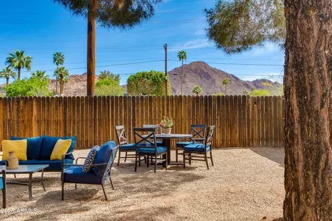 Exterior - 4440 E Campbell Ave, Phoenix, AZ 85018 photo 5 of 7