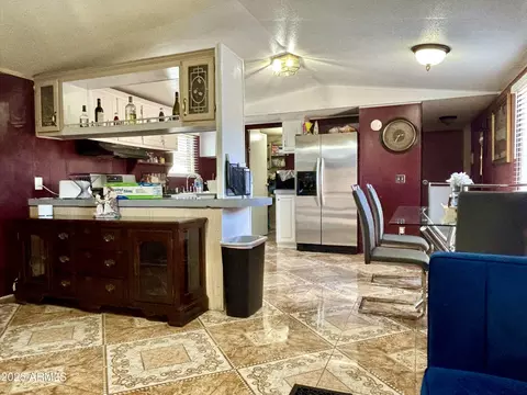 5484 N 43rd Ave #5, Glendale, AZ 85301