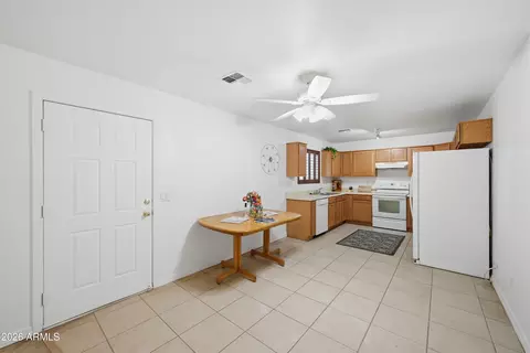 Kitchen - 3527 E Batten Rd, Eloy, AZ 85131 photo 1 of 2