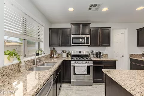 2699 N Daisy Dr, Florence, AZ 85132