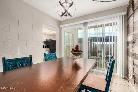 Dining - 4201 E Camelback Rd #15, Phoenix, AZ 85018 photo 2 of 2