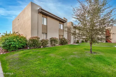 Exterior - 4201 E Camelback Rd #15, Phoenix, AZ 85018 photo 1 of 8