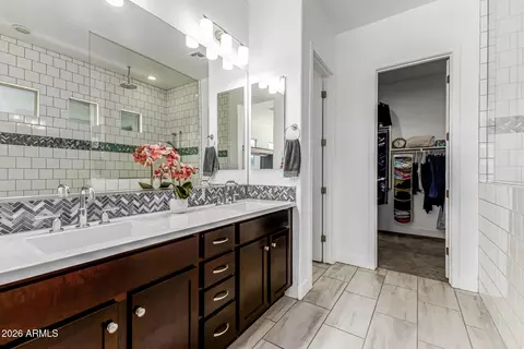 Bath - 9843 E Rubidium Ave, Mesa, AZ 85212 photo 2 of 3