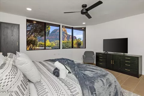 Bedroom - 222 Bowstring Dr, Sedona, AZ 86336 photo 1 of 7