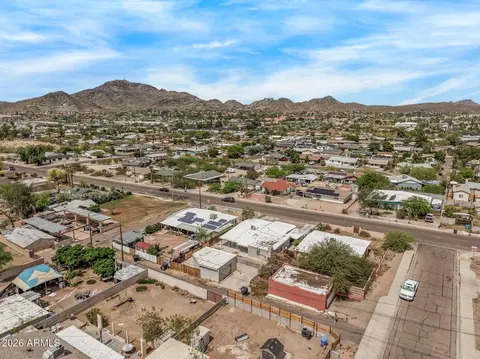 View/Area - 1439 E Hatcher Rd, Phoenix, AZ 85020 photo 8 of 13