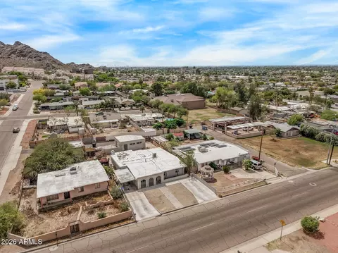 View/Area - 1439 E Hatcher Rd, Phoenix, AZ 85020 photo 6 of 13