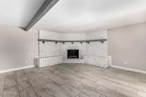 Living - 1439 E Hatcher Rd, Phoenix, AZ 85020 photo 6 of 6