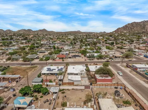 View/Area - 1439 E Hatcher Rd, Phoenix, AZ 85020 photo 7 of 13