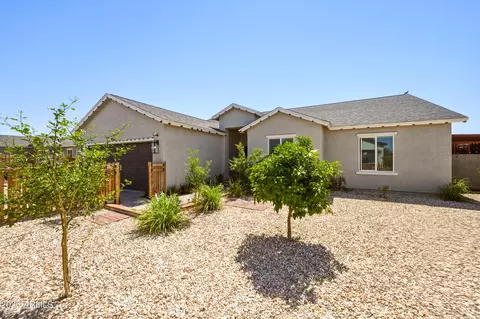 Exterior - 10547 E Baltimore St E #0, Apache Junction, AZ 85120 photo 4 of 14