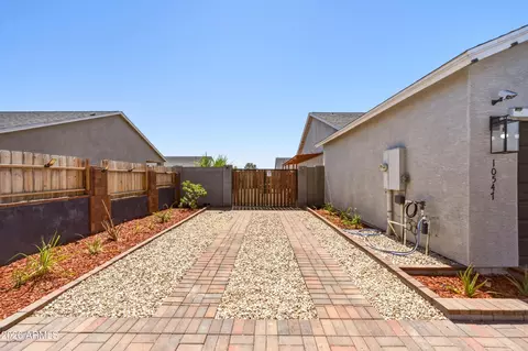 Exterior - 10547 E Baltimore St E #0, Apache Junction, AZ 85120 photo 3 of 14