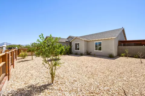 Exterior - 10547 E Baltimore St E #0, Apache Junction, AZ 85120 photo 5 of 14