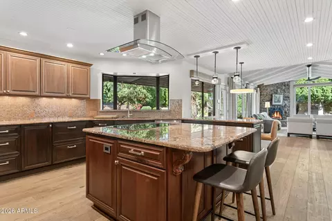 Kitchen - 2140 E Solano Dr, Phoenix, AZ 85016 photo 1 of 4