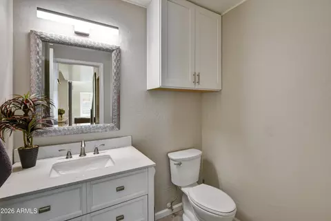 Bath - 4413 E Bluefield Ave, Phoenix, AZ 85032 photo 1 of 2