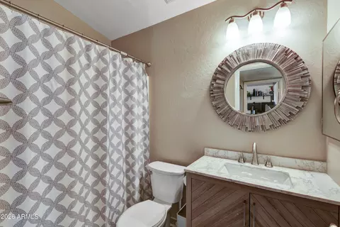 Bath - 4413 E Bluefield Ave, Phoenix, AZ 85032 photo 2 of 2