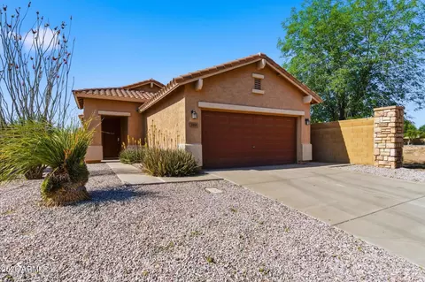 2463 W Kristina Ave, San Tan Valley, AZ 85142