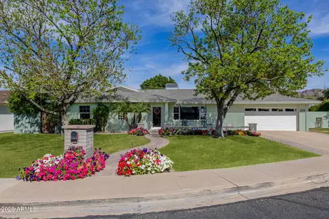 Exterior - 4942 E Whitton Ave, Phoenix, AZ 85018 photo 2 of 31