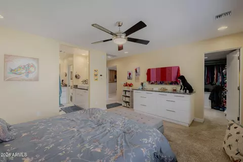Bedroom - 4942 E Whitton Ave, Phoenix, AZ 85018 photo 3 of 7