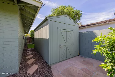 Exterior - 4942 E Whitton Ave, Phoenix, AZ 85018 photo 22 of 31