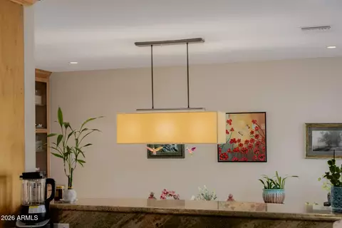 Dining - 4942 E Whitton Ave, Phoenix, AZ 85018 photo 7 of 7