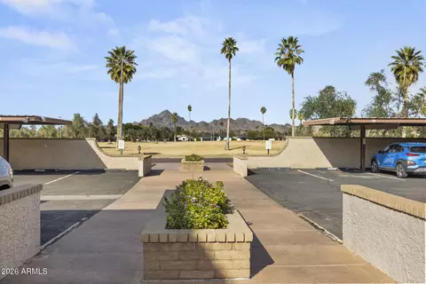 Exterior - 3033 E Devonshire Ave #3015, Phoenix, AZ 85016 photo 3 of 3