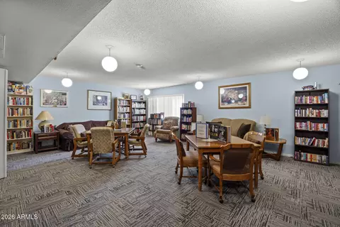 View/Area - 3033 E Devonshire Ave #3015, Phoenix, AZ 85016 photo 1 of 2