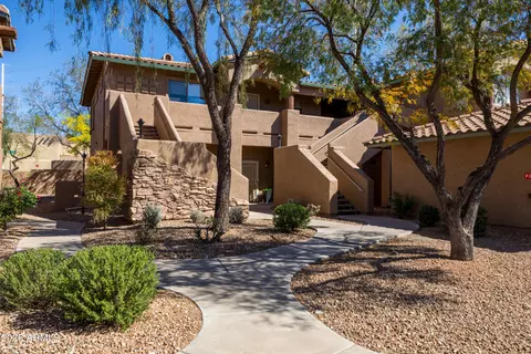 11500 E Cochise Dr #1068, Scottsdale, AZ 85259