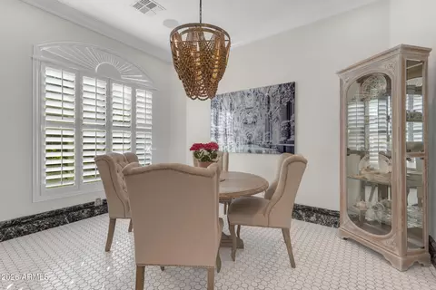 Dining - 4611 E Desperado Rd, Gilbert, AZ 85297 photo 4 of 4