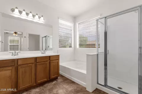 Bath - 4226 E Tulsa St, Gilbert, AZ 85295 photo 2 of 5