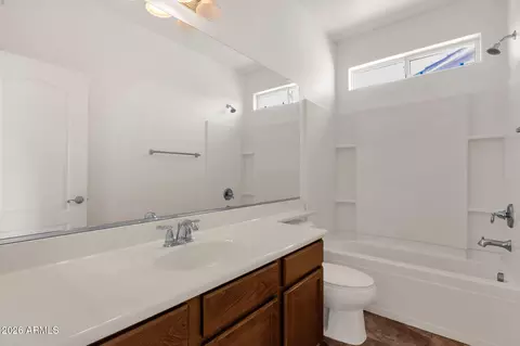 Bath - 4226 E Tulsa St, Gilbert, AZ 85295 photo 5 of 5