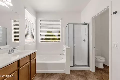 Bath - 4226 E Tulsa St, Gilbert, AZ 85295 photo 3 of 5