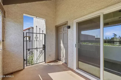 2959 N 68th Pl #206, Scottsdale, AZ 85251