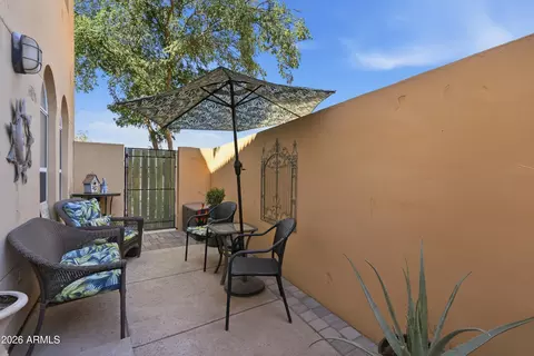 Exterior - 5015 E Cheyenne Dr #41, Phoenix, AZ 85044 photo 3 of 5