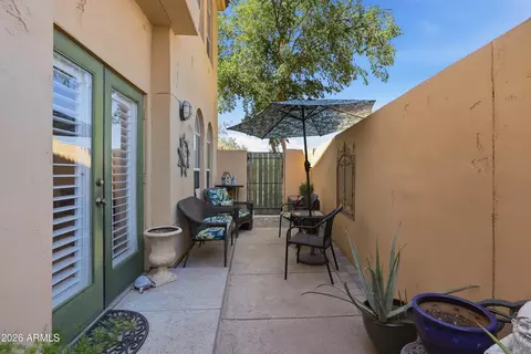 Exterior - 5015 E Cheyenne Dr #41, Phoenix, AZ 85044 photo 5 of 5