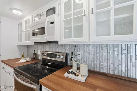 Kitchen - 1859 E Yale Dr, Tempe, AZ 85283 photo 6 of 6