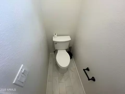 Bath - 8750 E Fairfield St, Mesa, AZ 85207 photo 5 of 7