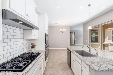 Kitchen - 4280 E Cynthia St, Gilbert, AZ 85295 photo 3 of 6