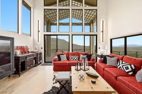 Living - 5067 N Hilltop Dr, Pine, AZ 85544 photo 5 of 6