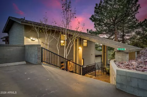5067 N Hilltop Dr, Pine, AZ 85544