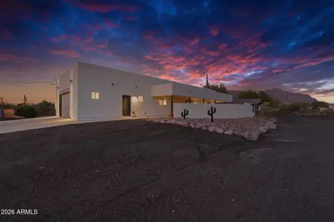 Exterior - 1651 S Prospectors Rd, Apache Junction, AZ 85119 photo 33 of 35
