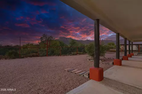 Exterior - 1651 S Prospectors Rd, Apache Junction, AZ 85119 photo 10 of 35
