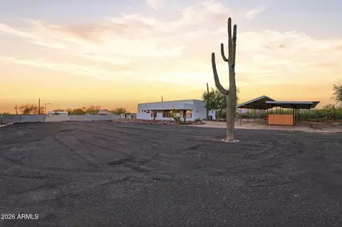 Exterior - 1651 S Prospectors Rd, Apache Junction, AZ 85119 photo 11 of 35