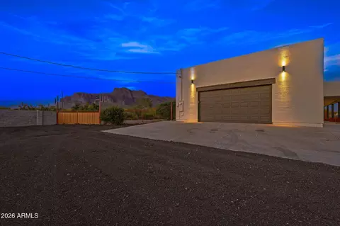 Exterior - 1651 S Prospectors Rd, Apache Junction, AZ 85119 photo 25 of 35