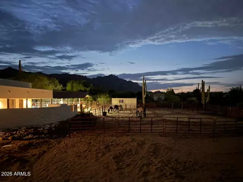 Exterior - 1651 S Prospectors Rd, Apache Junction, AZ 85119 photo 4 of 35