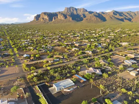 View/Area - 1651 S Prospectors Rd, Apache Junction, AZ 85119 photo 1 of 1