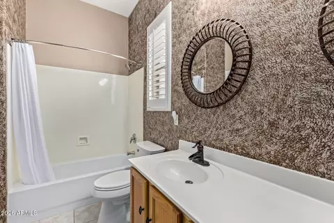 Bath - 4370 E Sundance Ct E, Gilbert, AZ 85297 photo 6 of 6