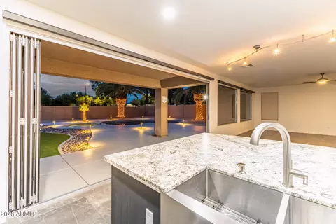 Kitchen - 9348 E Milagro Ave, Mesa, AZ 85209 photo 6 of 6
