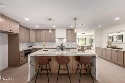 Kitchen - 2825 E Campbell Ave, Phoenix, AZ 85016 photo 1 of 3