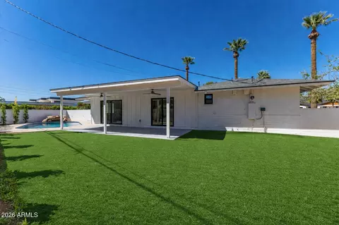 Exterior - 2825 E Campbell Ave, Phoenix, AZ 85016 photo 4 of 4